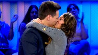 Almudena Cid y Christian Gálvez acabaron besándose apasionadamente / Mediaset