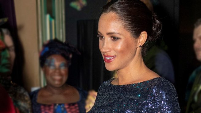 Glitter queen: Meghan Markle declara la guerra a la reina Isabel con guiño a Lady Di