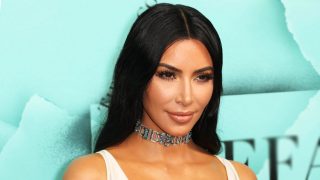 Kim Kardashian, reina de los escotes imposibles / Gtres