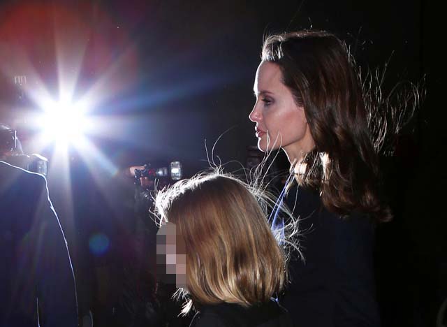 Angelina Jolie junto a su hija Vivienne