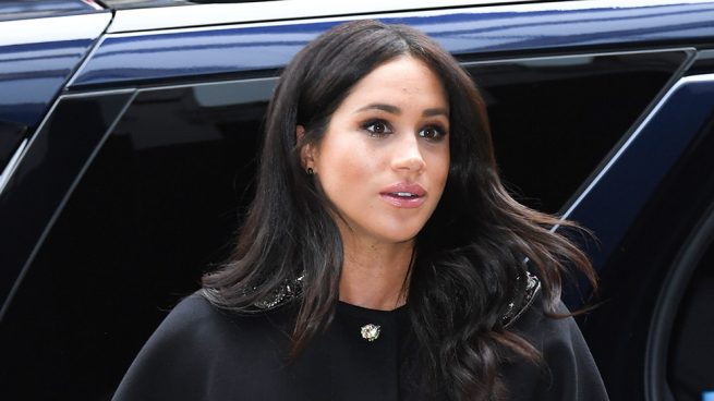 ¿Cuánto gana la doble de Meghan Markle?