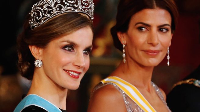 Letizia y Juliana Awada