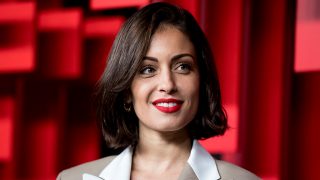 Hiba Abouk fue una de las más guapas de la fiesta de Netflix, donde acudió en solitario / Gtres