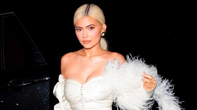 kylie jenner pantalones transparencias