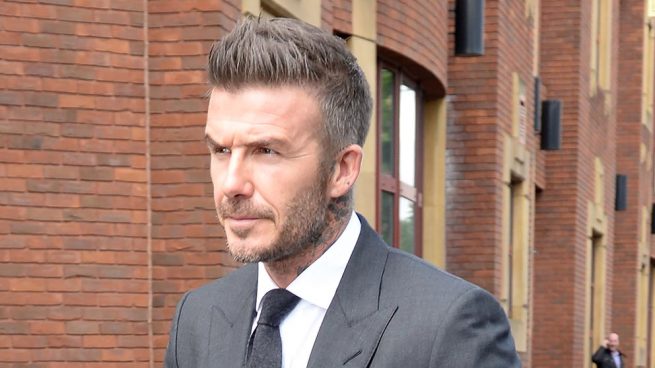 David Beckham saliendo de la Corte de Bromley