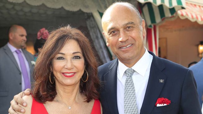 Ana Rosa Quintana y Juan Muñoz en la Feria de Sevilla