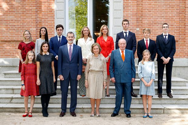 Pablo Urdangarin, rey Juan Carlos, reina Sofía, rey Felipe, reina Letizia