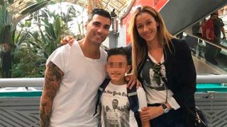 José Antonio Reyes, su expareja y su primer hijo / Instagram: @annacanddypilot