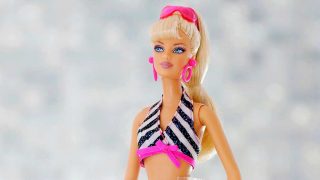 Barbie aterriza en el mundo de la cosmética / Gtres