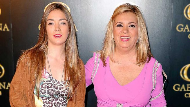 Carmen Borrego abre el álbum familiar para enseñar una foto inédita con su hija