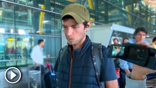 El hijo de Camilo Sesto aterriza en España / Gtres