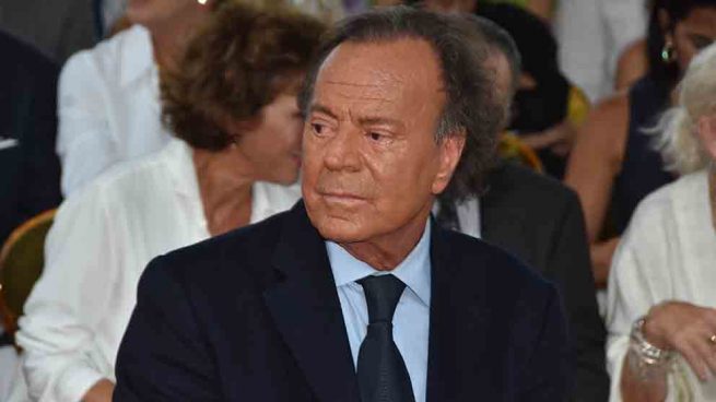 Julio Iglesias