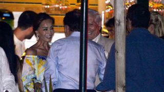 Isabel Preysler y Mario Vargas Llosa durante la fiesta previa a la boda de Manuel Valls / GTRES