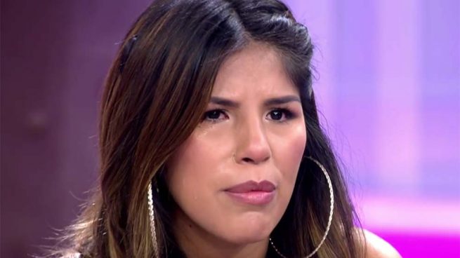 Isa Pantoja, rota de dolor por la guerra con su madre: 