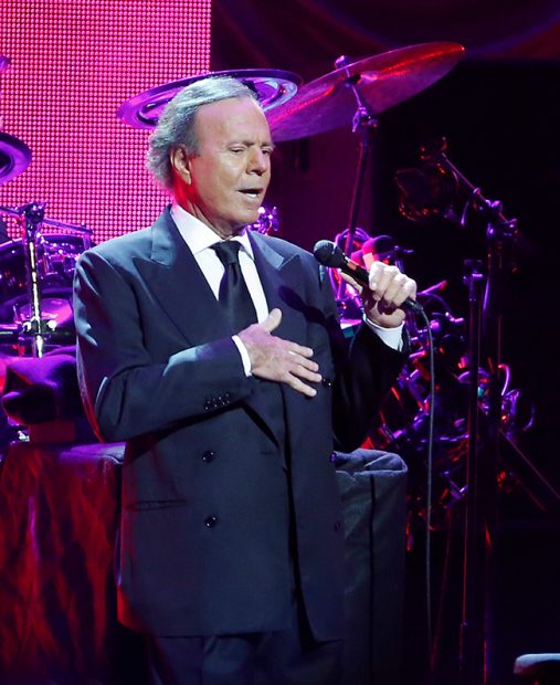 Julio Iglesias