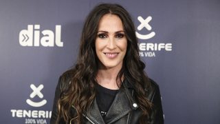 Malú durante los Premios Cadena Dial / Gtres