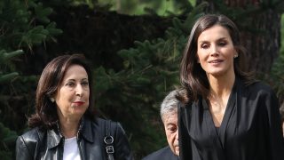 Doña Letizia y Margarita Robles en una imagen de archivo / Gtres