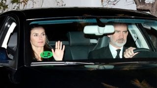 Letizia y Felipe saliendo de la capilla ardiente de la infanta Pilar / Gtres
