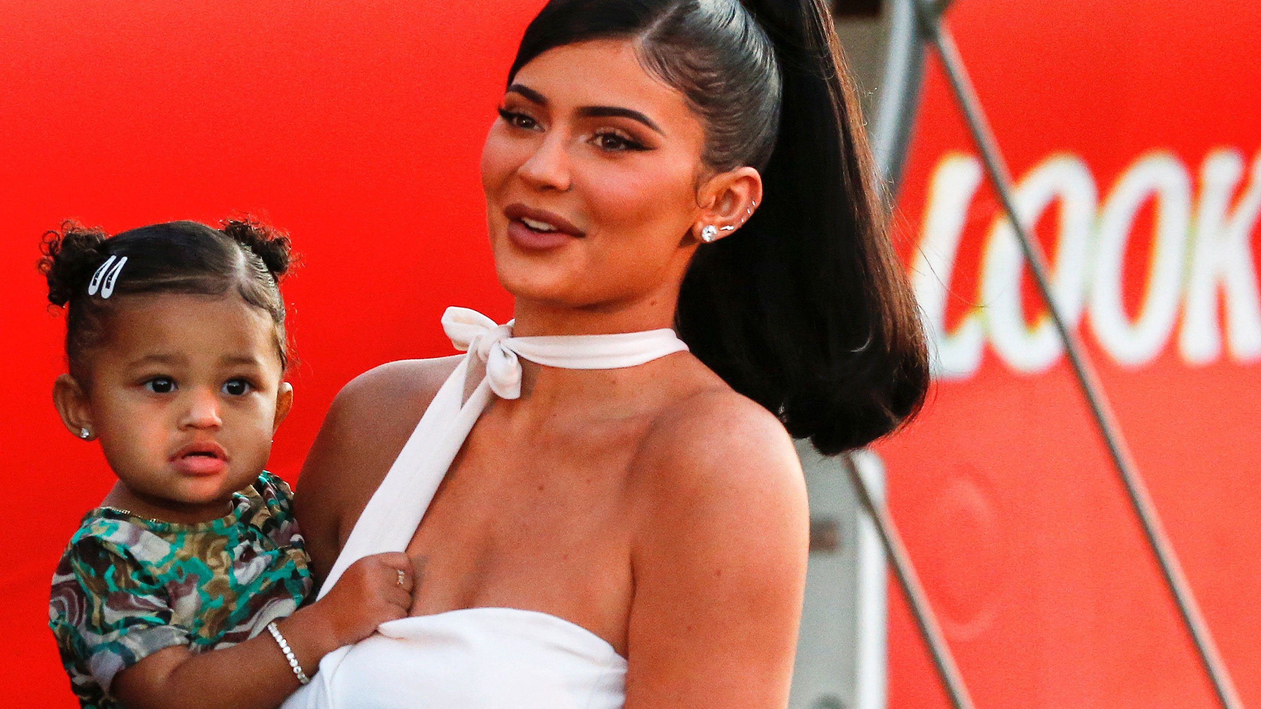 Kylie Jenner La Influencer Celebra Por Todo Lo Alto El Cumpleaños De Stormi 