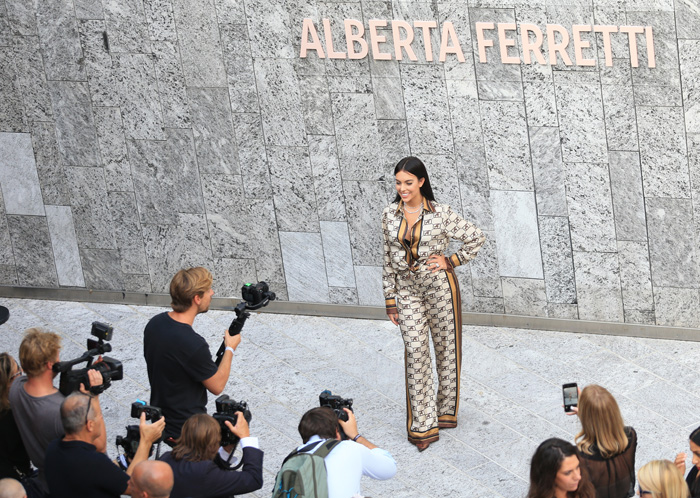 Georgina Rodríguez durante la Fashion Week de Milán / GTRES