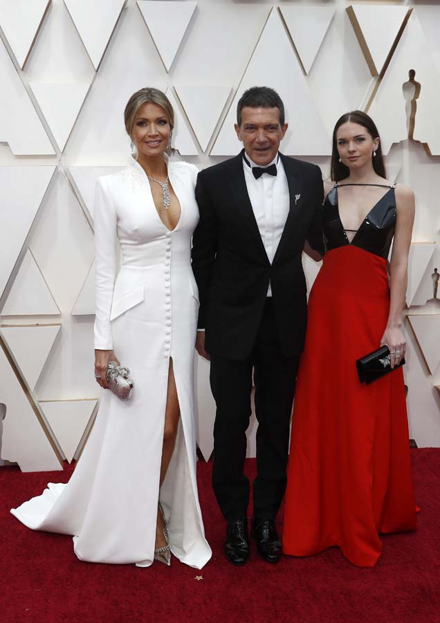 Stella del Carmen junto a su padre, Antonio Banderas y Nicole Kimpel / GTRES