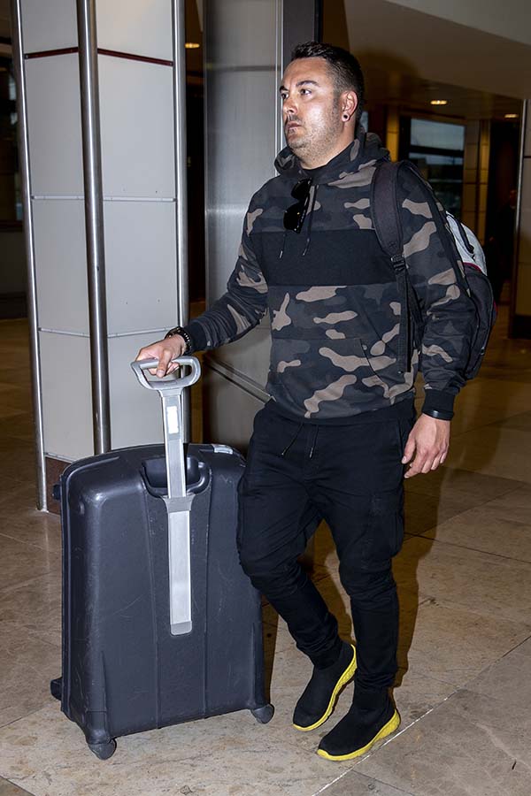 Miguel Marcos llegando a Madrid tras unas vacaciones / GTRES