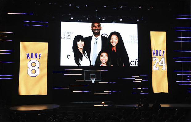 Una foto de la familia Bryant en el úlitmo adiós a la leyenda de la NBA, Kobe Bryant / GTres