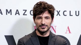 Andrés Velencoso en el photocall de la serie de televisión ‘Una vida, una cena’ en Madrid/ GTRES