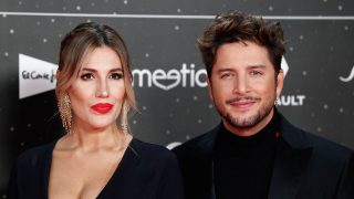 Manuel Carrasco y Almudena Navalón en los premios de ‘Los 40 principales’, 2019/ GTRES