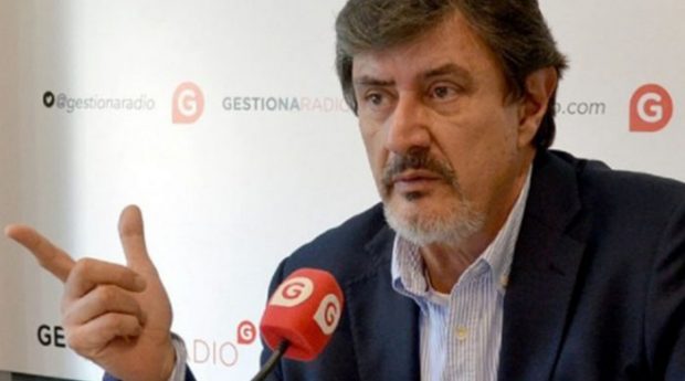 Javier García Mateo durante una retransmisión en Gestiona Radio / Imagen de Gestiona Radio