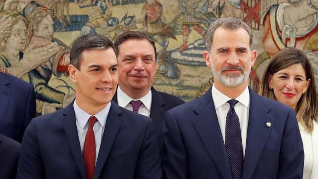 Presidente del Gobierno, Pedro Sánchez, y el rey Felipe VI / GTRES