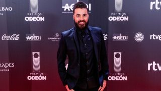 Huecco posando en el photocall de los premios Odeón / Gtres