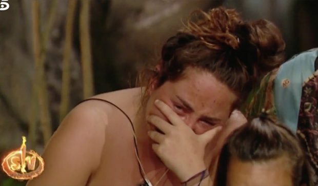 Rocío Flores llora desconsolada por no saber nada de su madre / Imagen de Telecinco