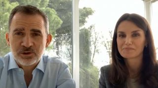 Don Felipe y doña Letizia han felicitado por vídeo a la reina Margarita de Dinamarca / Det danske kongehusGtres
