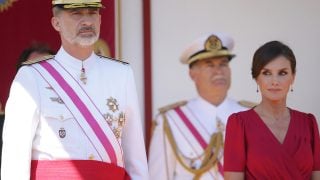 Los Reyes el pasado año en el Día de las Fuerzas Armadas / Gtres