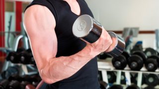 Ahora que se puede volver al gimnasio, es mejor hacerlo con precaución / Gtres