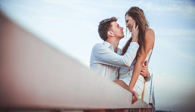 Pareja: señales que indican que le gustas