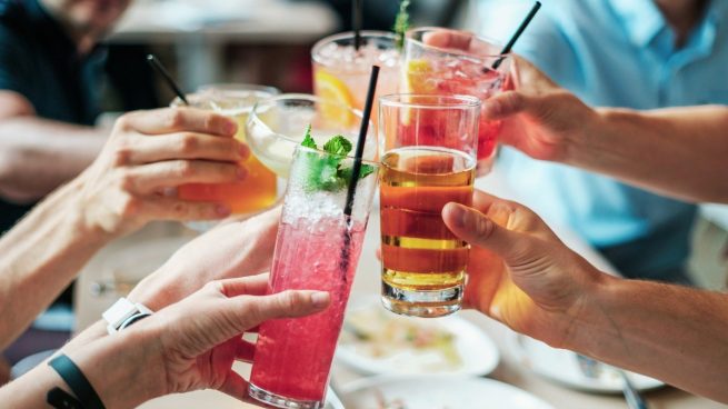 Las mejores bebidas para hidratarse y perder peso en verano