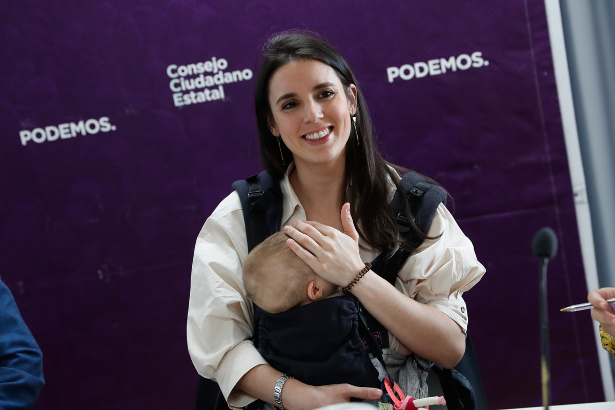 Irene Montero junto a su bebé en una imagen de archivo / GTRES