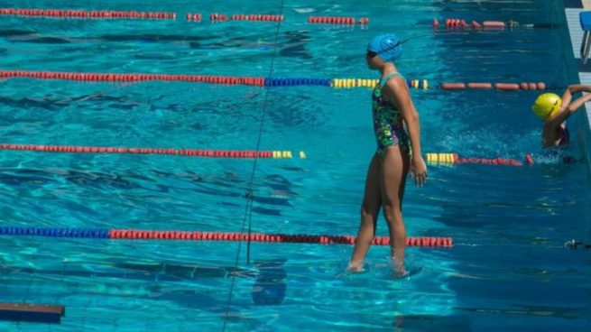 ¿Cómo entrenar el suelo pélvico en la piscina?