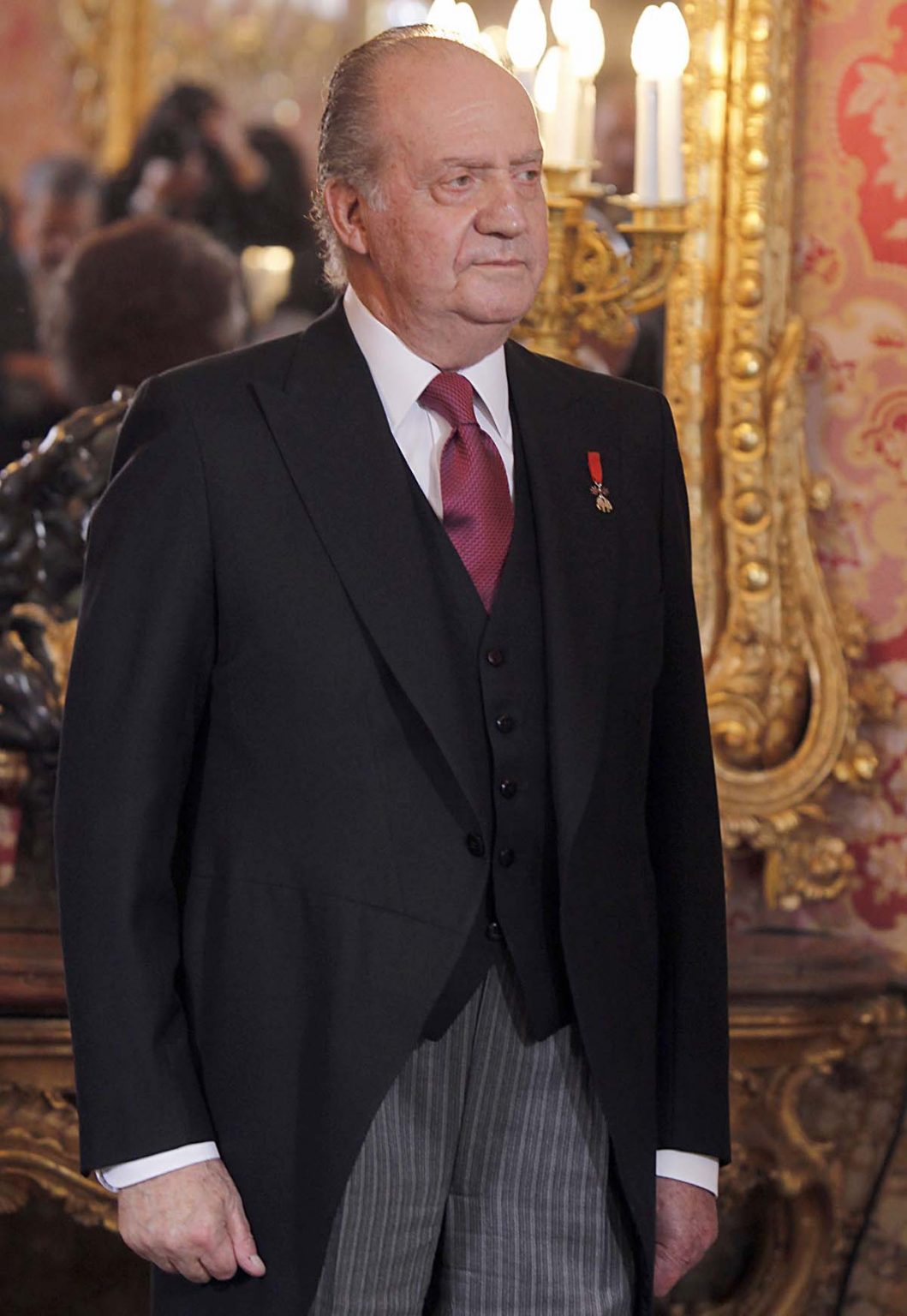 Juan Carlos I La visita que alegra al rey emérito en Abu Dabi antes de