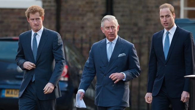 Harry, Guillermo y Carlos de Inglaterra