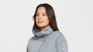 Nike (M) es la primera colección de ropa deportiva para mamás y premamás