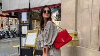 Mery Turiel llega a Paris con un conjunto de Zara ideal para recorrer la ciudad
