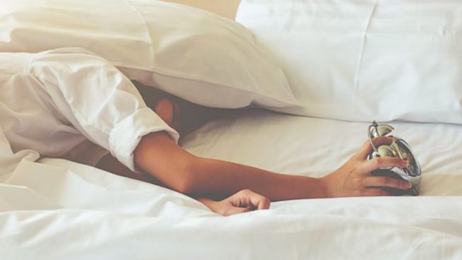 ¿Cuáles son los efectos del cambio de hora sobre tu piel?