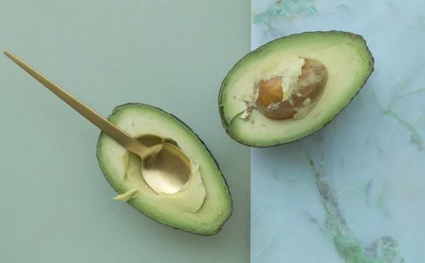 Día del veganismo: ¿por qué incluir el aguacate en nuestra dieta?