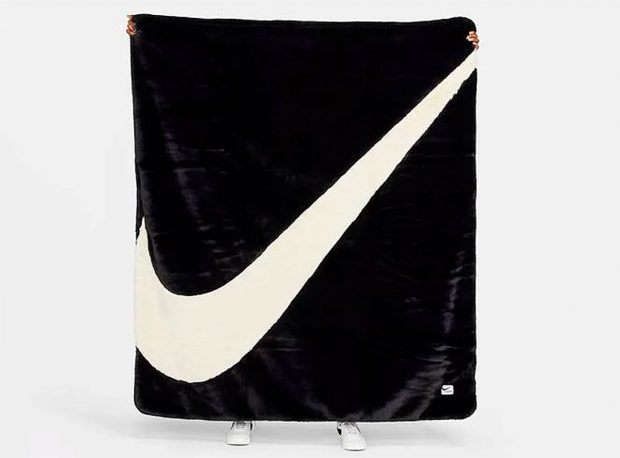 Nike manta