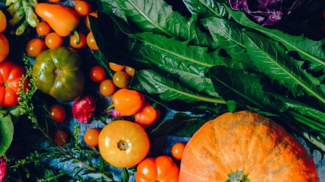 Alimentos para evitar la caída del pelo en otoño