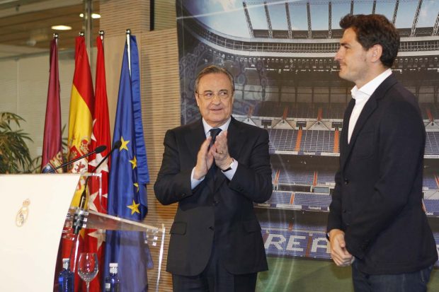 Con su incorporación a la Fundación Real Madrid, Casillas se ha convertido en 'el fichaje más barato' de la historia del club/Gtres
