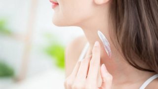 Consejos para conseguir evitar que se produzcan arrugas en el cuello